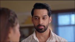 Main Hoon Saath Tere - 1st July 2024